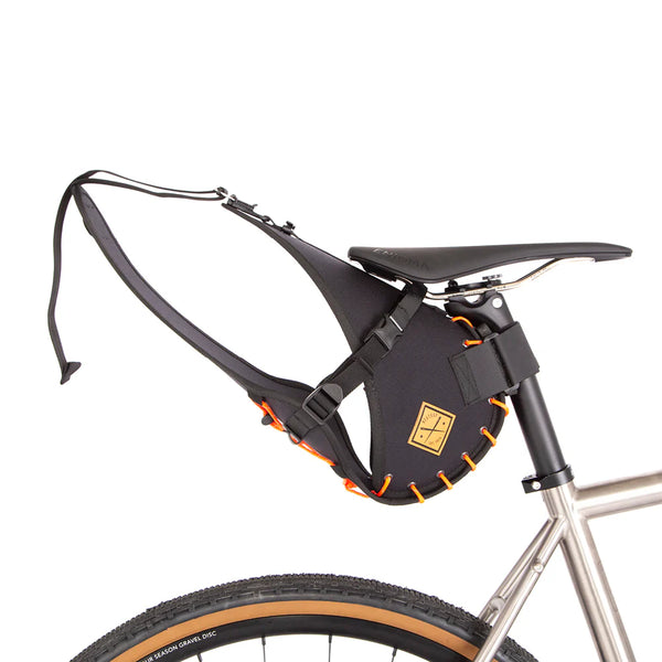 Restrap Saddle Bag 14l. orange edition